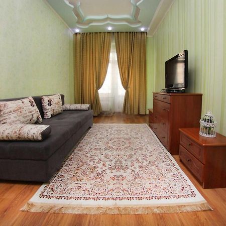 Razmestim В Жк Дуэт Almaty Exterior foto